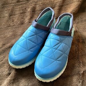 LL BEAN Primaloft Quilted Ultralight Waterproof Slip On Sz 10